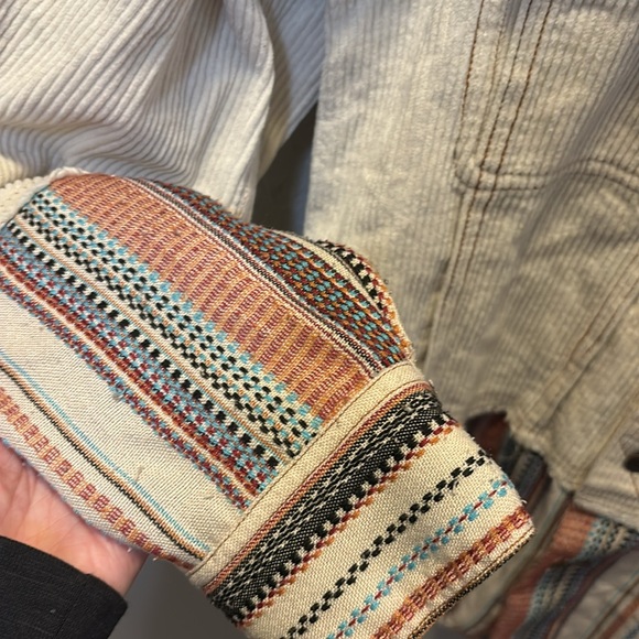 Gimmicks Corduroy Shacket Shirt Jacket Women’s Size Medium - Picture 7 of 11